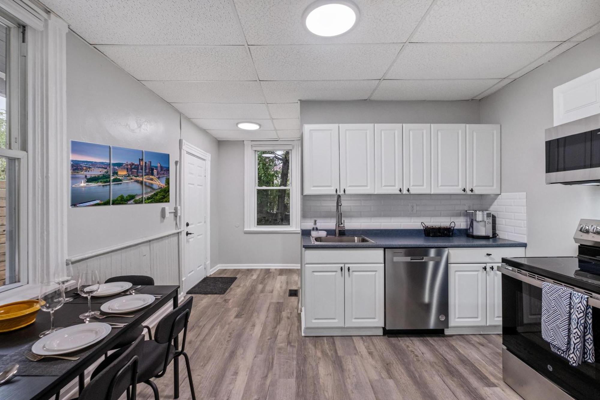 The Bloomfield Nook Apartment Pittsburgh